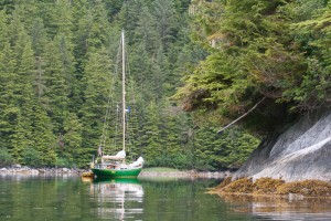 Osprey anchored in Ell Cove